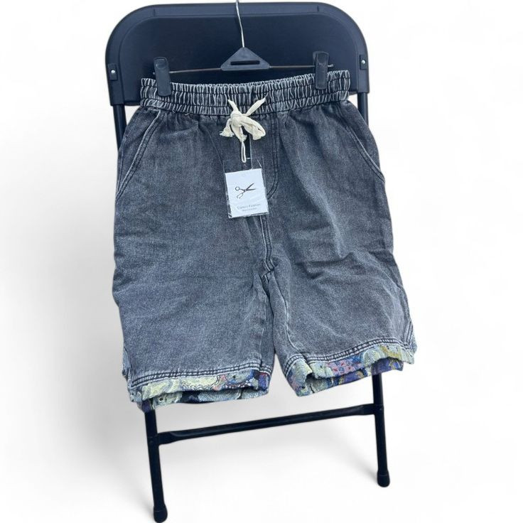 Short en jean gris anthracite - revers imprimé - cordon de serrage - style décontracté