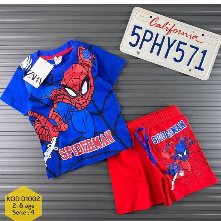 Ensemble enfant bleu et rouge Spiderman : t-shirt et short confortables