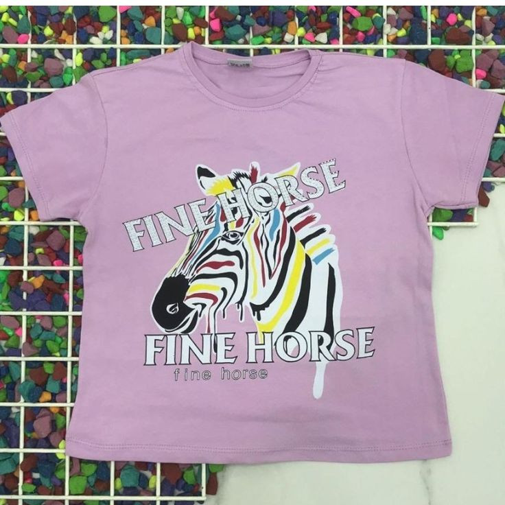 T-shirt enfant rose avec zèbre graphique et inscription