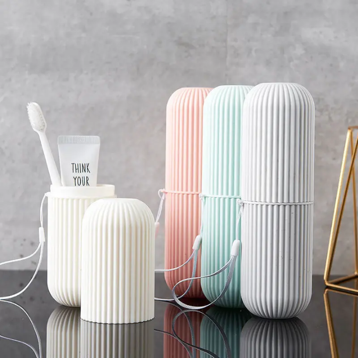 Porte brosse à dents avec couvercle