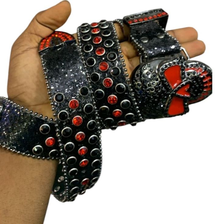  Ceinture Noire BB Simon avec Boucle Tête de Mort et Strass Rouges