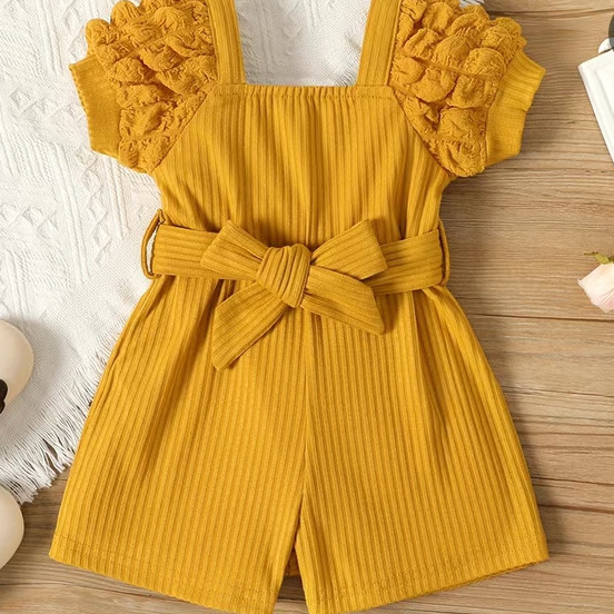 Combinaison en tissu coton pour bébé de 3 mois, 6mois, 9mois.