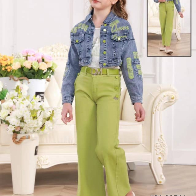 Ensemble avec manteau