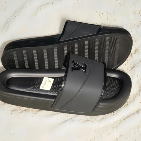 Louis Vuitton (Sandales)