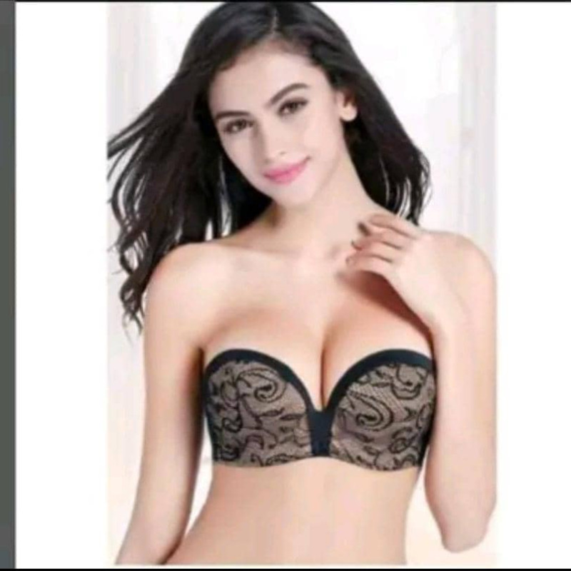 Soutien gorge sans bretelles très sexy friperie premier choix très propre