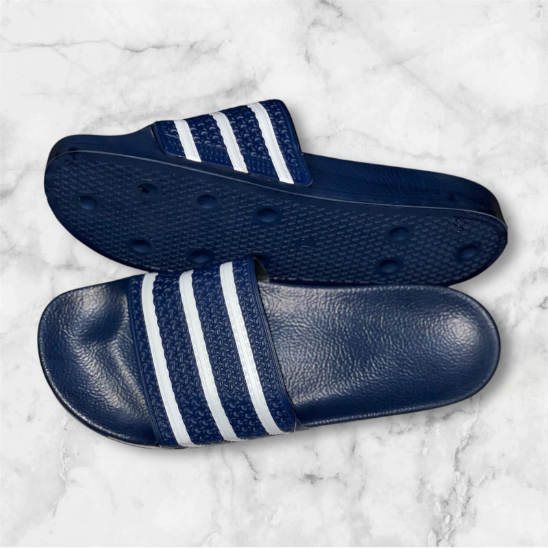 Addidas (Sandales)