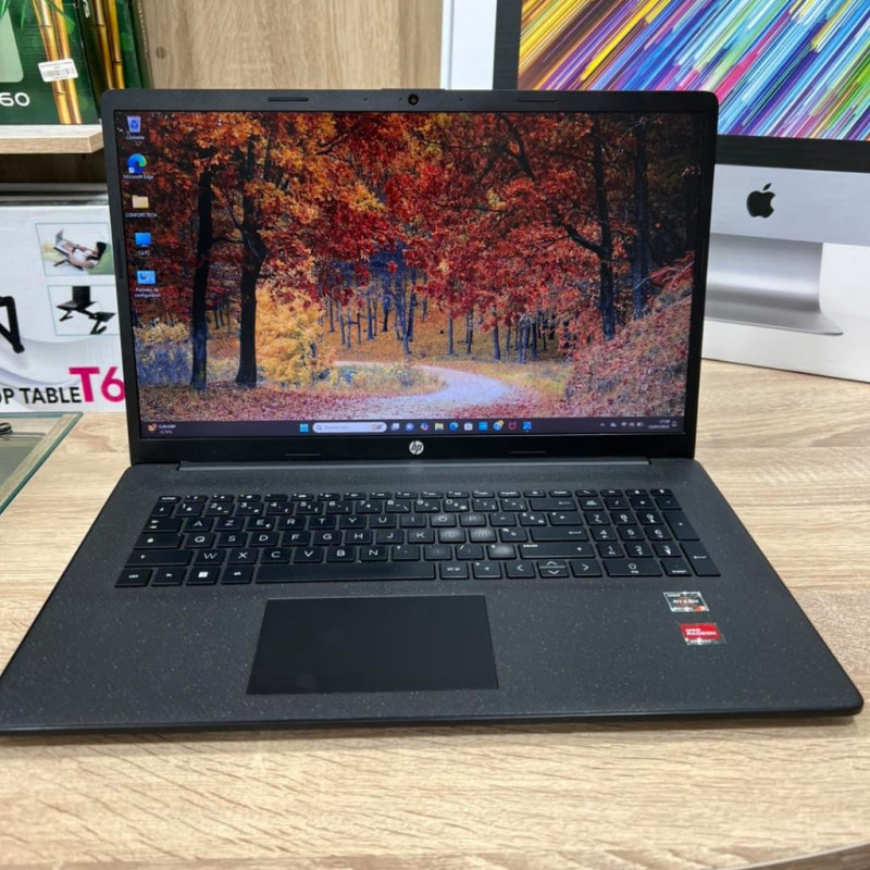 HP Laptops 17z-cp000 Gaming Laptops core i7 7ème génération