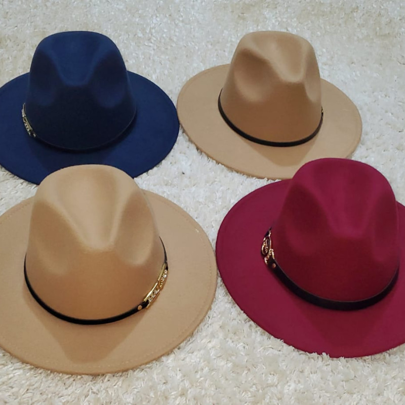 Chapeau (fedora, chapeau de plage, béret, bibi, coiffe, chapeau Dame et cowboy)