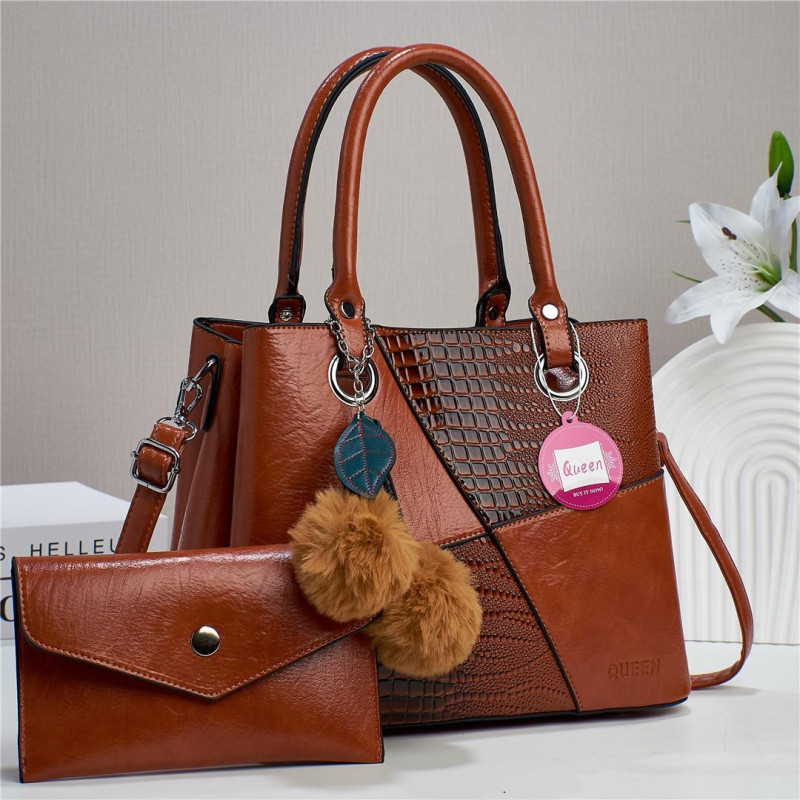 Chaussures et sacs de femmes