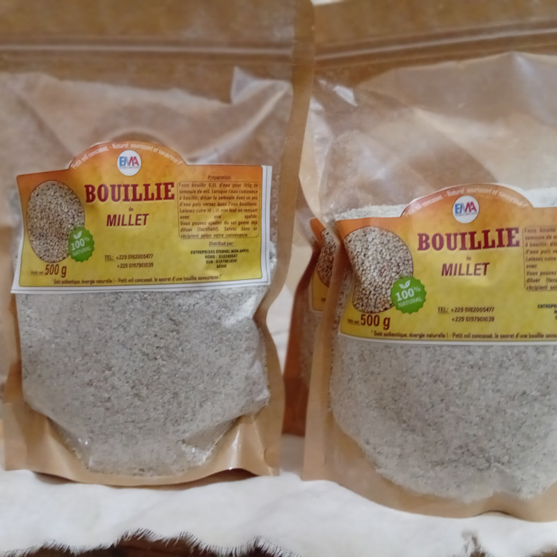 Farine de petit mil concassées