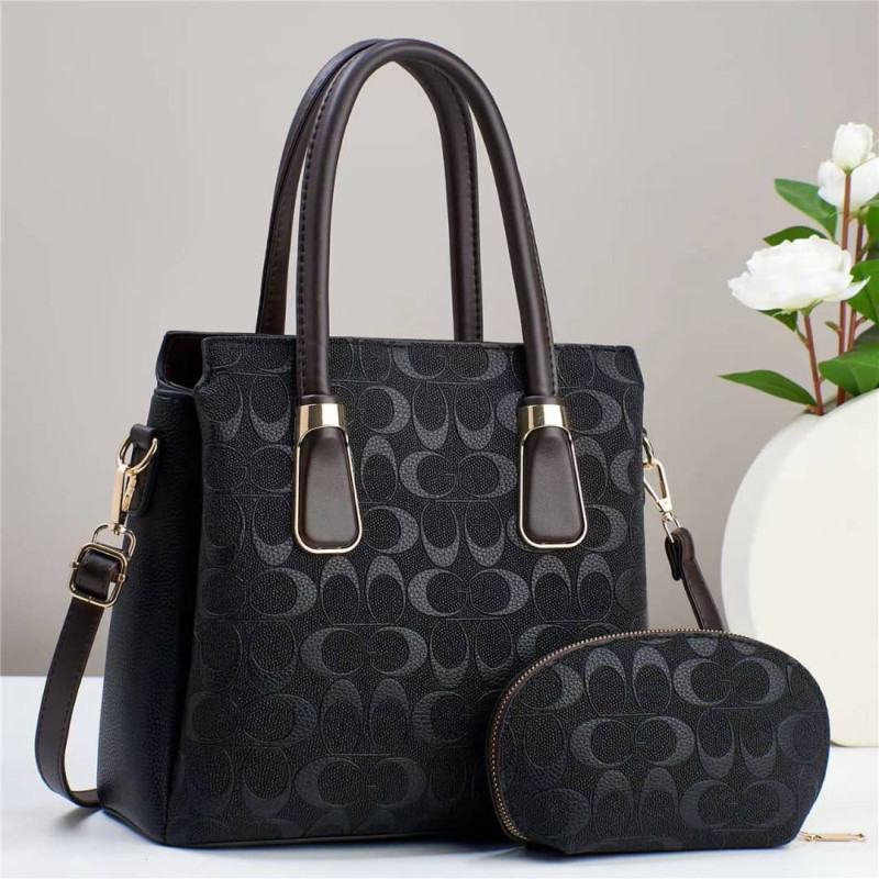 Chaussures et sacs de femmes