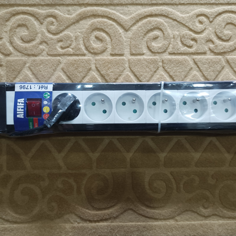 Multiprises 2P+T (Fil 2m)