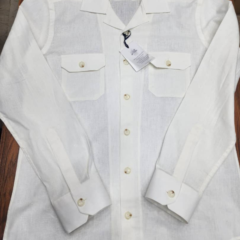 Chemise col cubain en lin deux poches